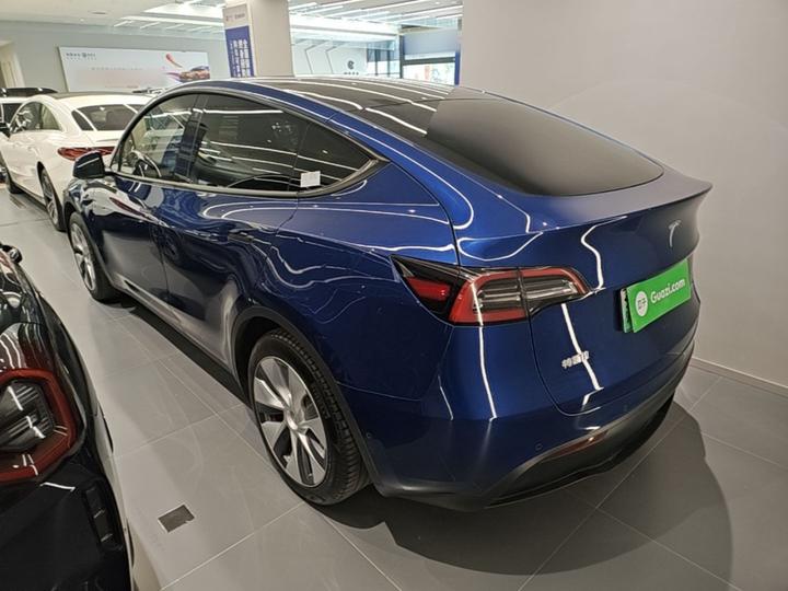 Model Y 2022 RWD photo 4