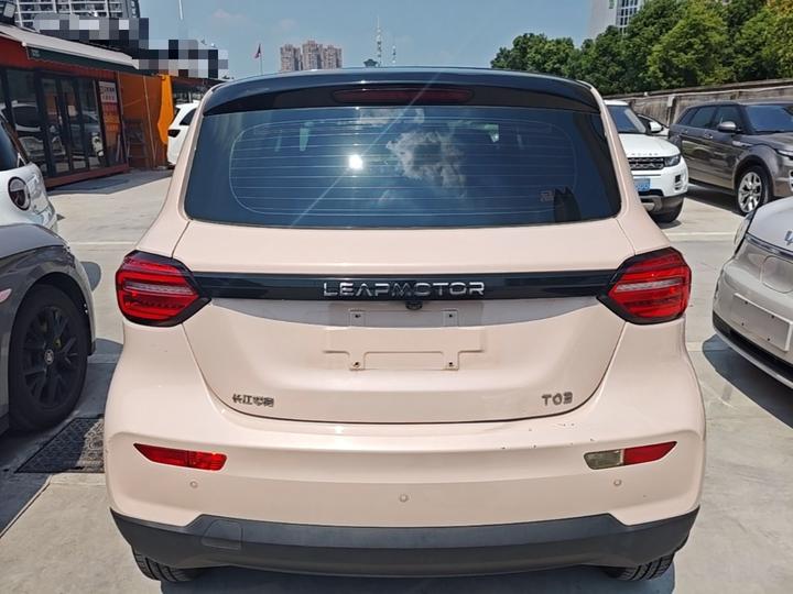 Leapmotor T03 2021 400 Luxury photo 3