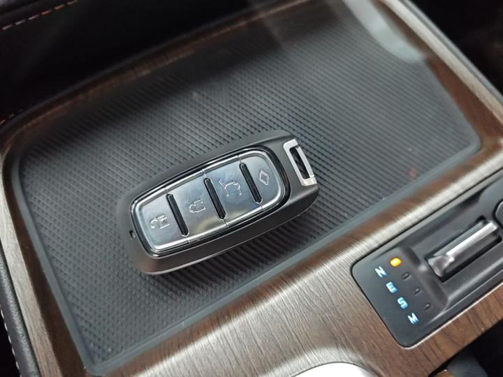 Equator 2021 EcoBoost 225 6-Seater photo 8