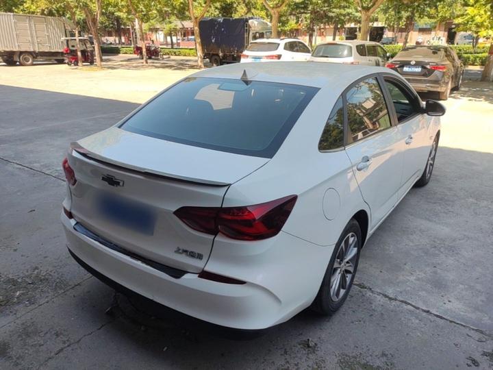 Cruze 2022 320 AT photo 4