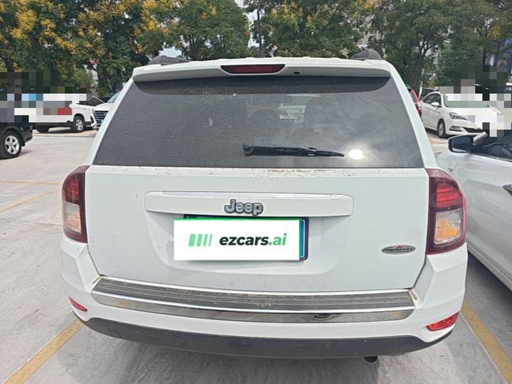 Compass Imported 2014 Facelift 2.4L AWD Comfort photo 3