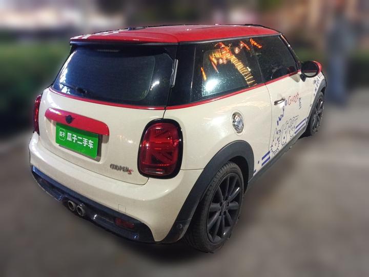 2019 2.0T COOPER S Classic photo 6