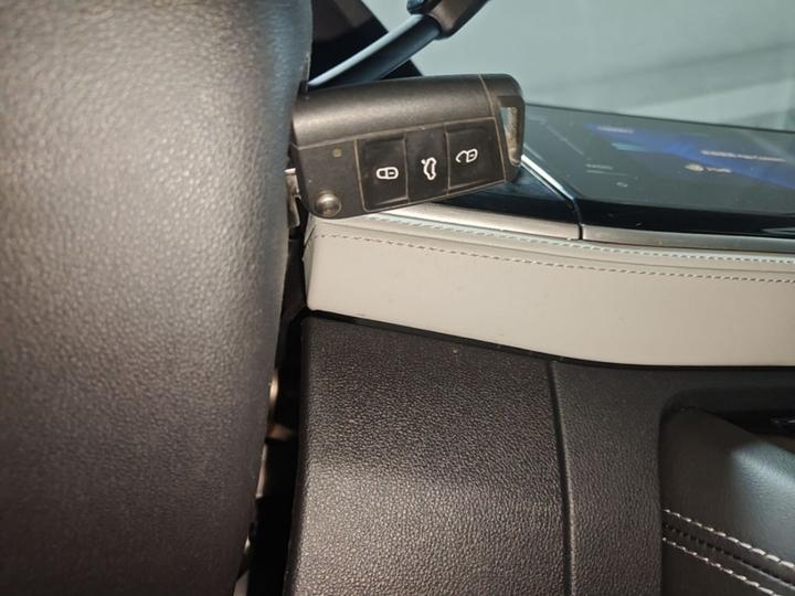 VS7 2023 280TSI AT Progressive photo 8