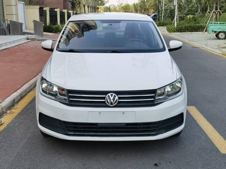Santana 2016 1.6L AT photo 2