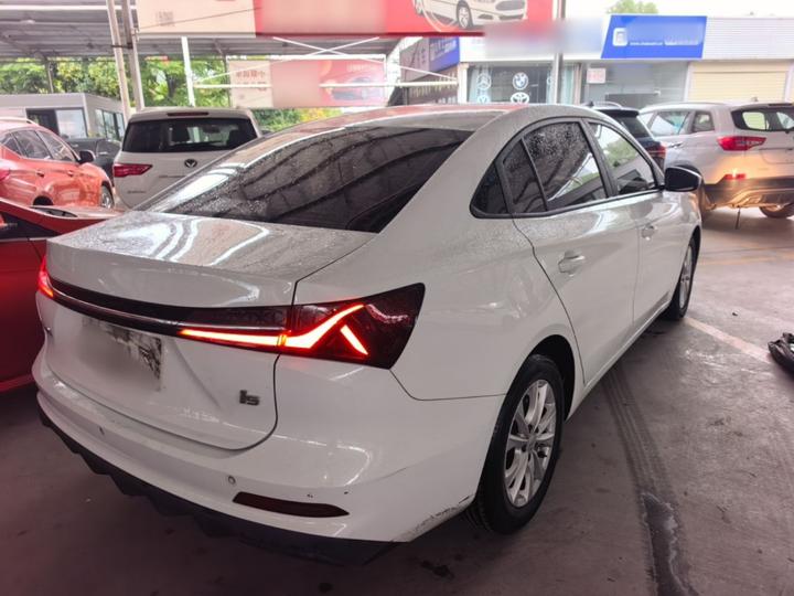 i5 2023 1.5L MT Comfort photo 4