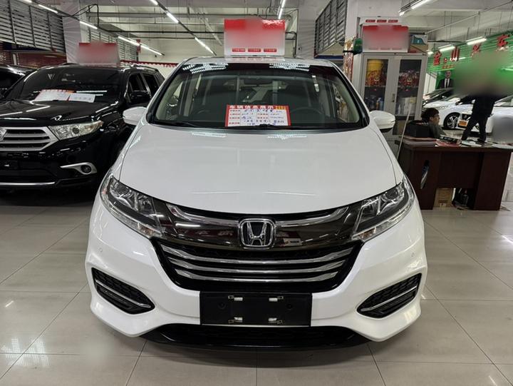 Odyssey 2018 2.4L Luxury photo 2