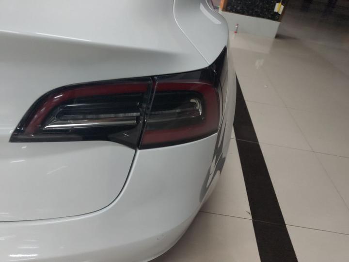 Model 3 2020 Standard Range RWD Upgraded photo 7