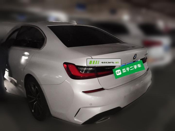 3 Series 2022 325Li M Sport Package photo 4
