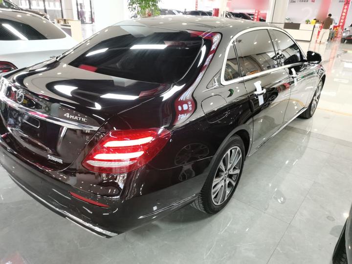 E-Class 2020 E 260 L 4MATIC photo 4