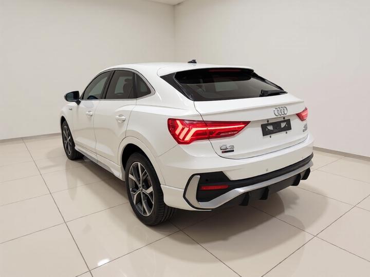 Q3 Sportback 2020 40 TFSI Fashion photo 4