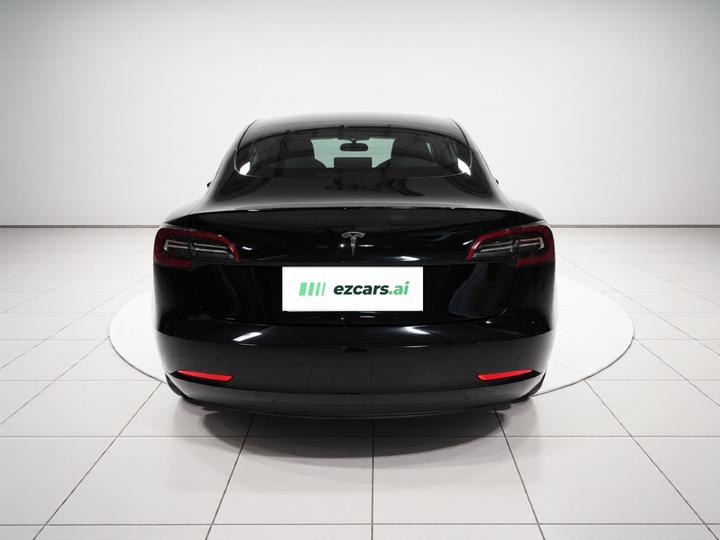 Model 3 2022 RWD photo 5
