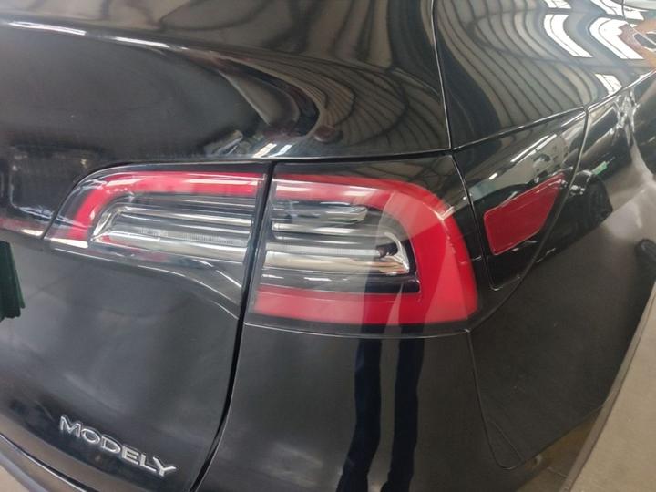 Model Y 2021 Standard Range RWD photo 7