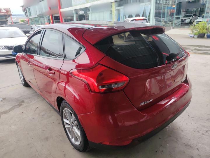 Focus 2015 Hatchback 1.6L AT photo 4