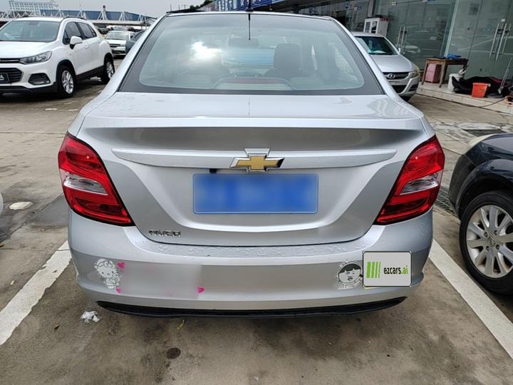 2014 Sedan 1.4SL AT Fashion photo 3