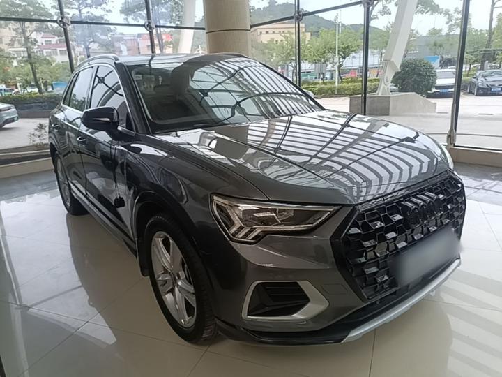 Q3 2019 40 TFSI Fashion photo 3