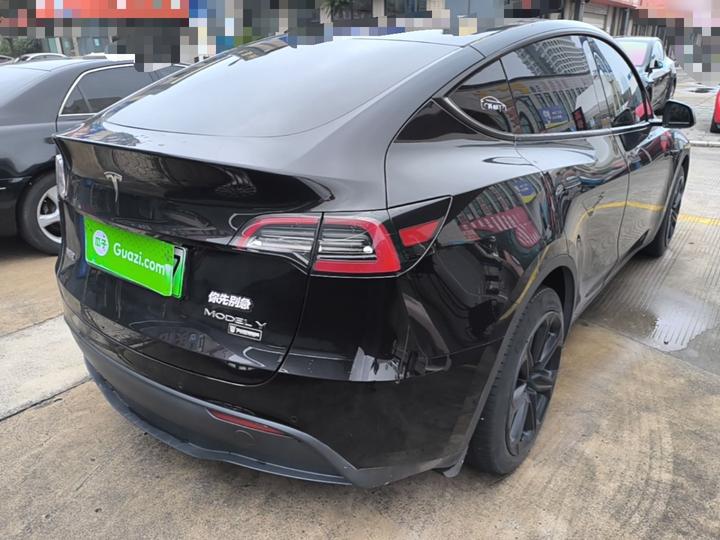 Model Y 2022 RWD photo 6