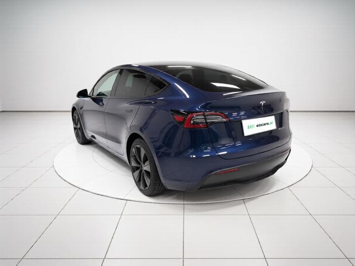 Model Y 2024 RWD photo 4