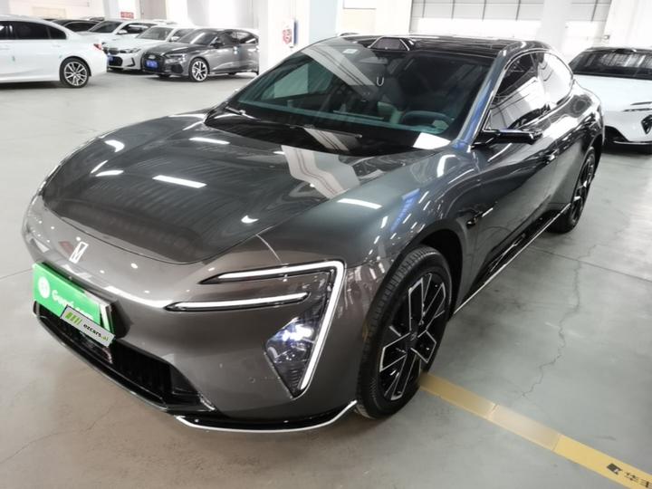 06 2025 Ultra EV