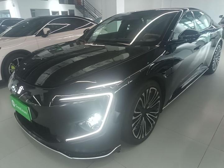 12 2025 Facelift Max EV AWD