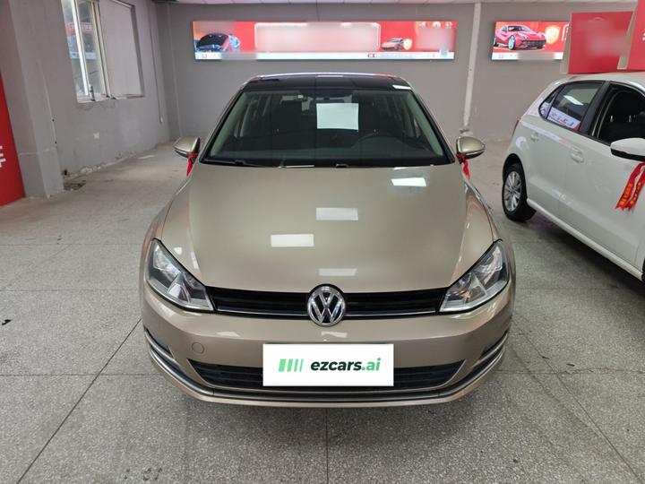 Golf 2016 230TSI AT Comfort photo 2