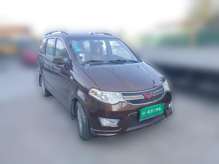 Wuling Hongguang 2014 1.5L S Standard photo 3