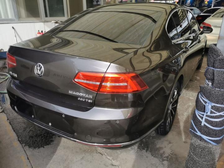 Magotan 2018 330TSI DSG Leading photo 4