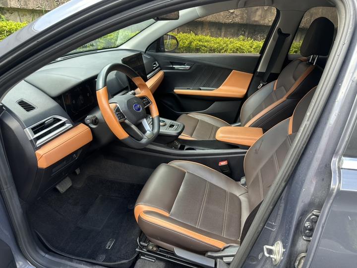 e2 2020 Upgraded Standard Range Comfort photo 7