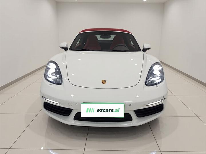 718 2022 Boxster 2.0T photo 2