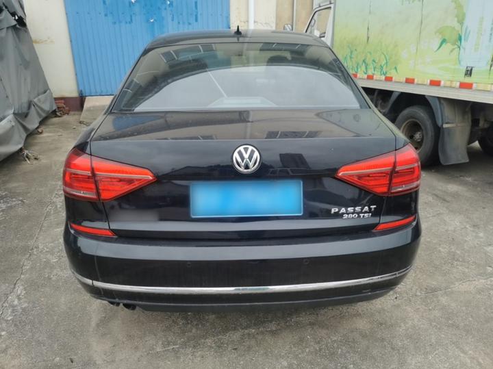 Passat 2017 280TSI DSG photo 3