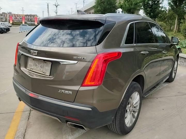 XT5 2016 28T AWD Tech photo 4