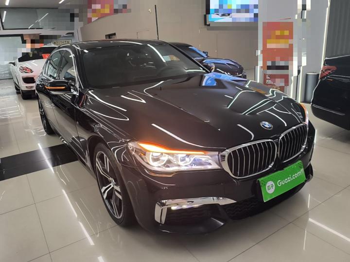 7 Series 2018 740Li Leading M Sport Package photo 3