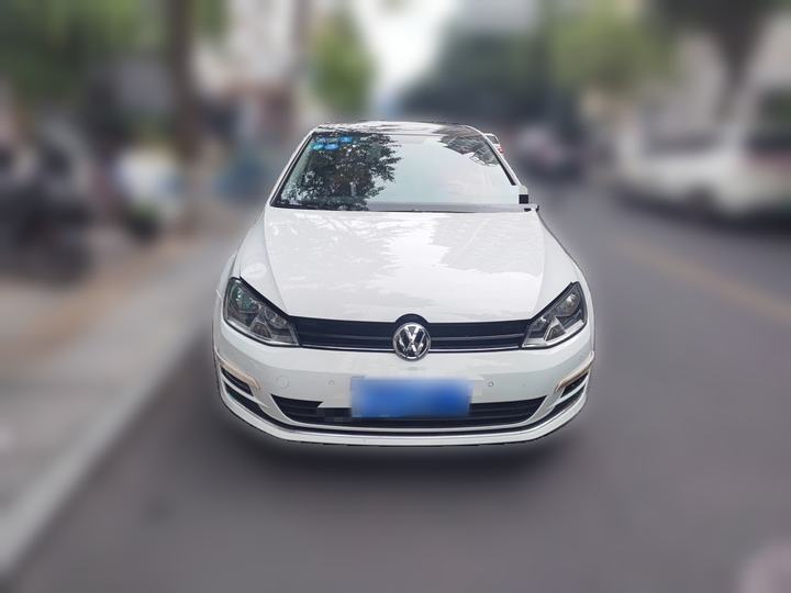Golf 2017 230TSI AT Comfort Anniversary Edition photo 2