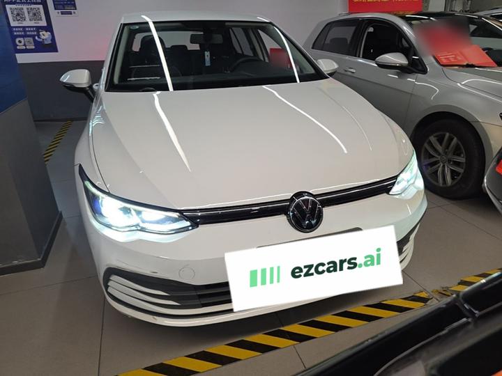 Golf 2023 200TSI DSG photo 2