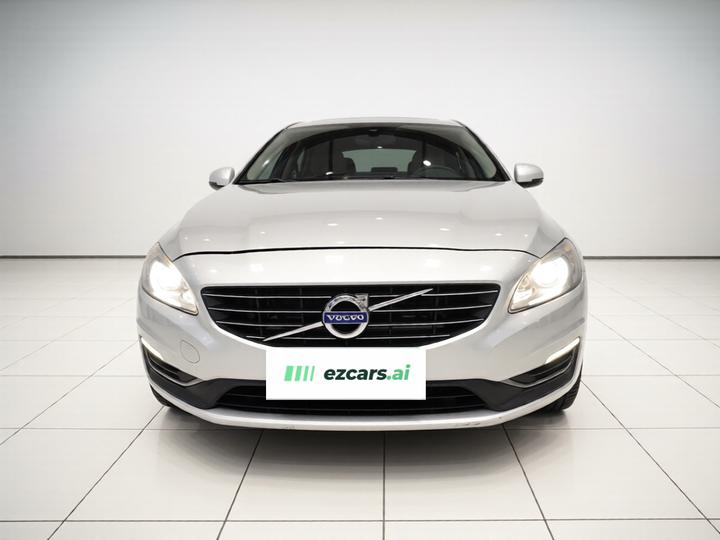 V60 2017 T5 China V photo 2