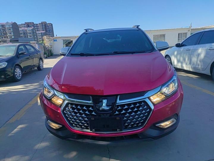 Luxgen U5 SUV 2017 1.6L CVT photo 2