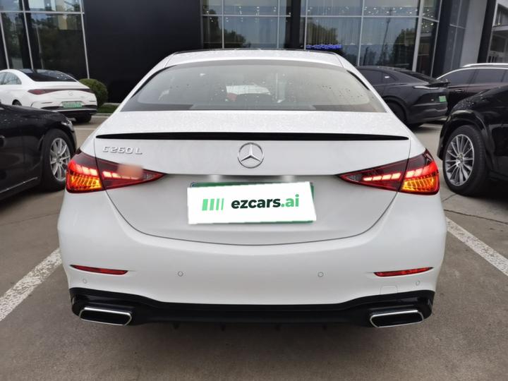 C-Class 2026 C 260 L Sport photo 5