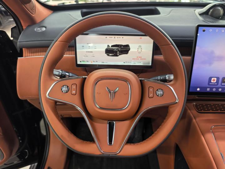 Voyah X8 2026 PHEV ULTRA photo 2