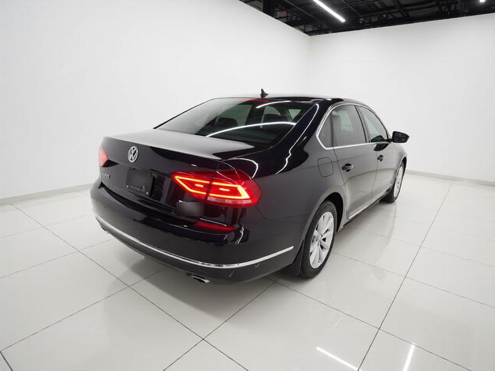 Passat 2017 330TSI DSG photo 4