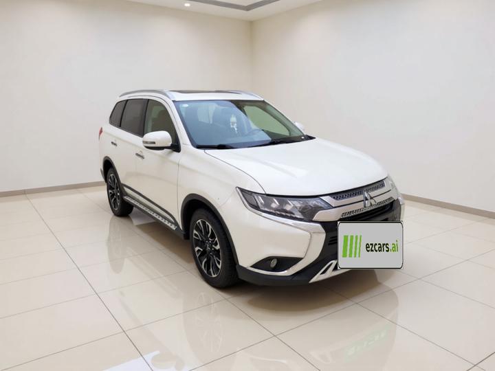 Outlander 2019 2.4L AWD Enjoy 5-Seater China VI photo 2