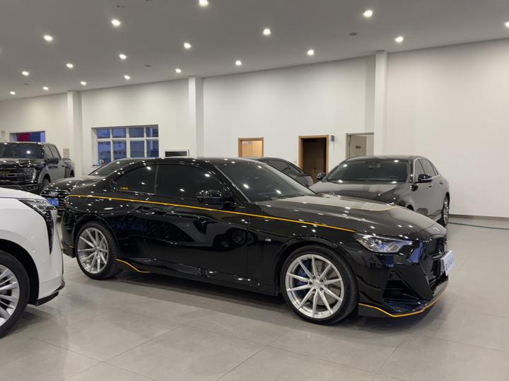 2 Series Imported 2024 M240i photo 4