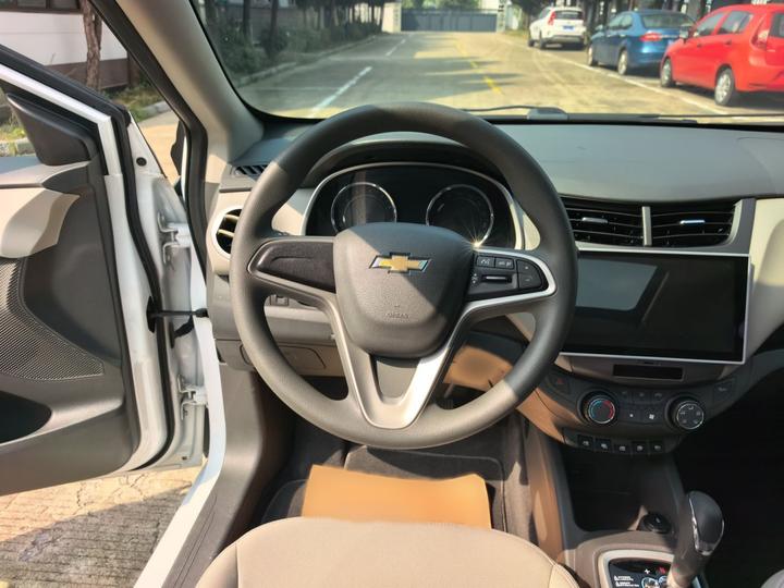 2015 3 1.5L AMT photo 6
