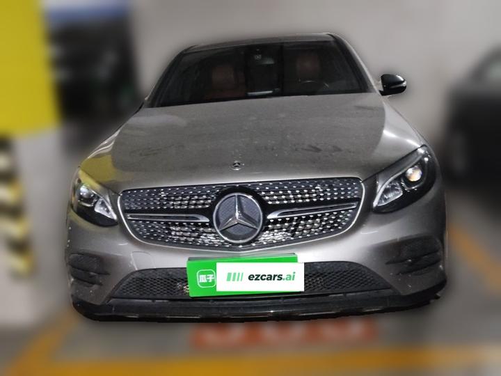 GLC Coupe 2019 GLC 200 4MATIC Coupe SUV photo 2