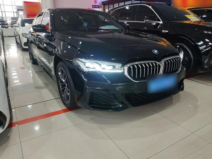 5 Series 2022 Facelift 525Li M Sport Package photo 3
