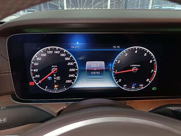 E-Class 2018 Facelift E 300 L Luxury photo 3