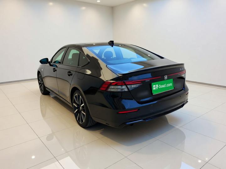Accord 2023 260TURBO Flagship photo 4