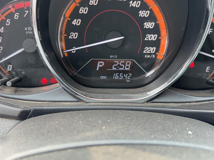 YARiS L 2022 1.5L CVT Leading PLUS photo 7