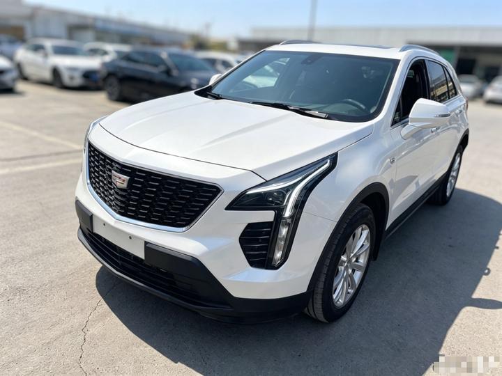 XT4 2022 28T RWD