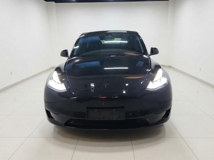 Model Y 2022 Facelift RWD photo 2