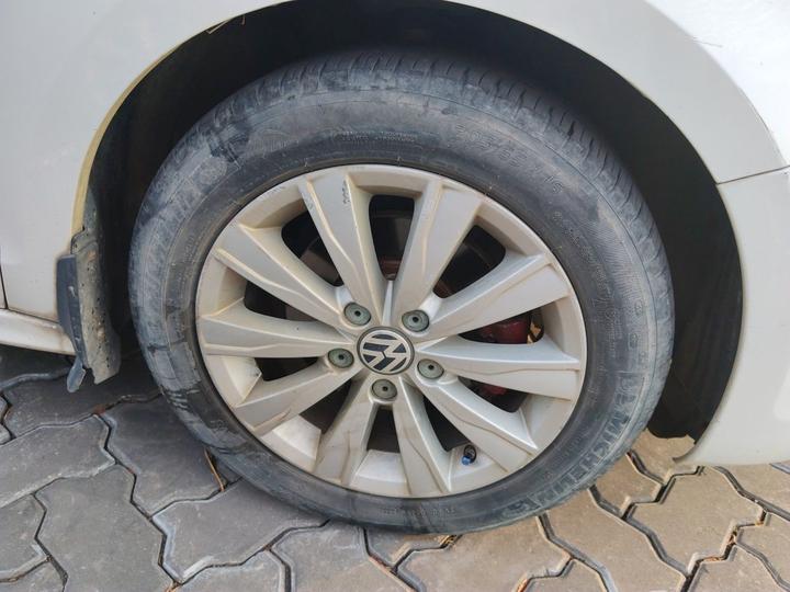 Sagitar 2014 Facelift 1.6L AT Leading photo 8