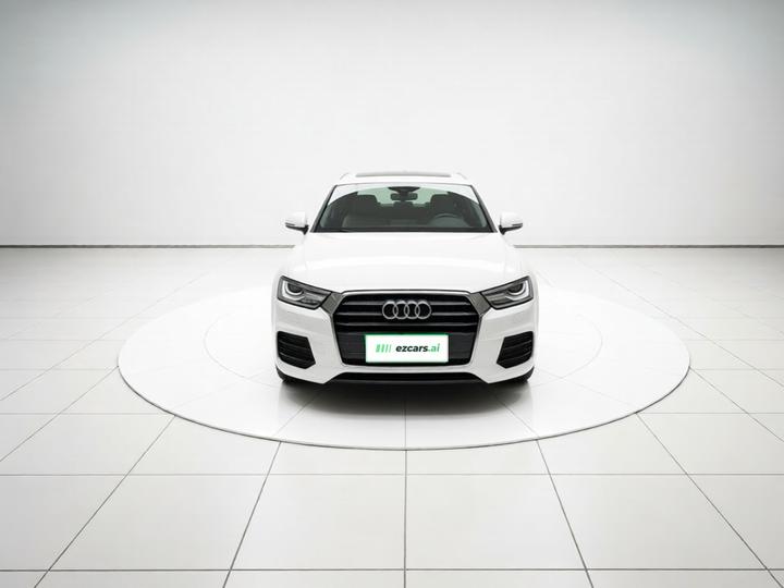 Q3 2017 30 TFSI Fashion photo 2